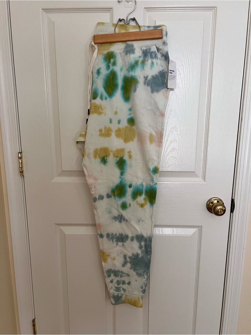 NWT Old Navy Tie-Dye Track Joggers in Cream, Green, Yellow Women’s Size XL tall. - Picture 2 of 6
